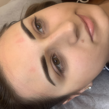 Перманентний макіяж брів
                    Майстер перманентного макіяжу Эва Одеса