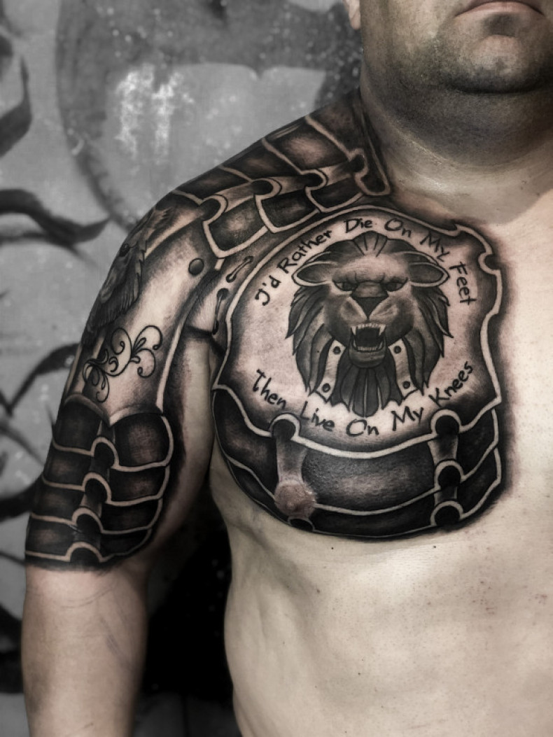Для хлопців на плечі грудях, фото - Тату салон Tesla Tattoo