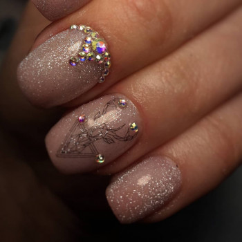 Гель лак (укрепление, выравнивание)
                    Мастер маникюра Кристина Запорожье