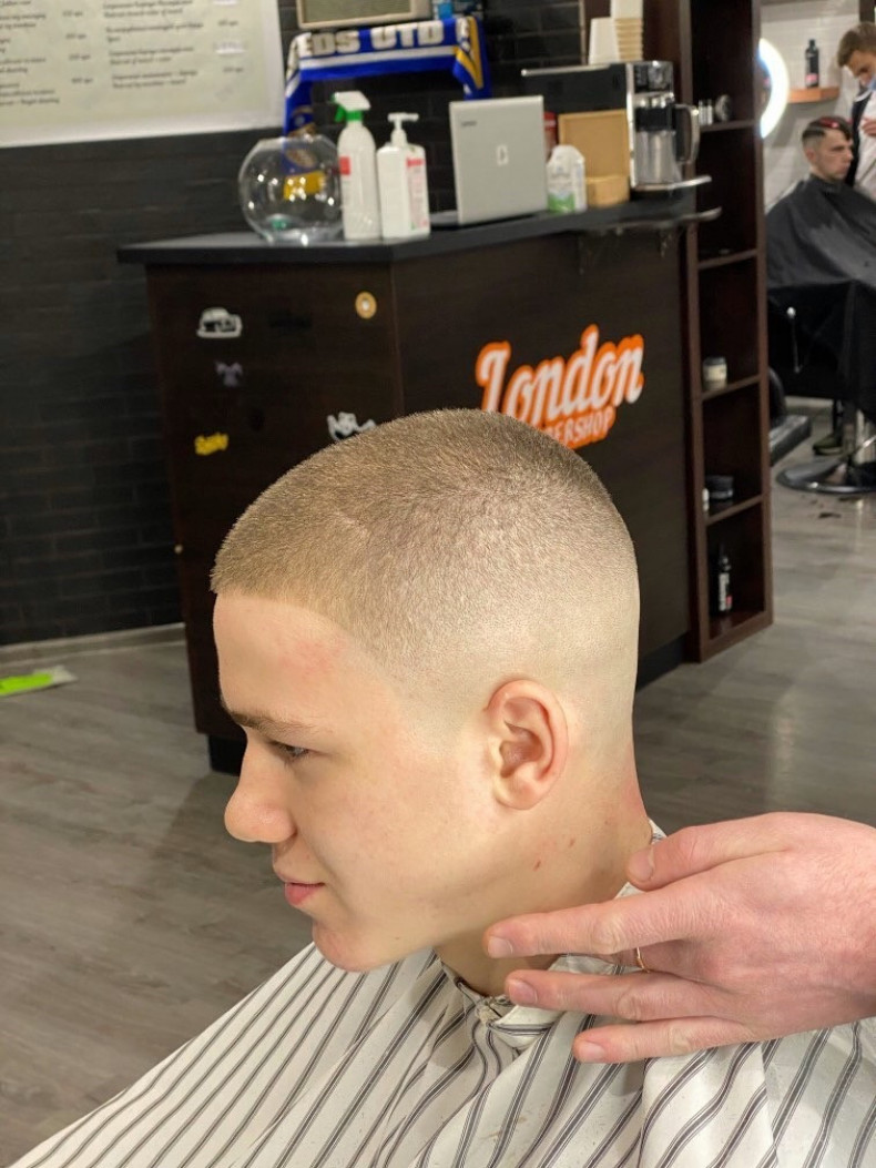 Чоловіча стрижка, фото - Барбершоп Barbershop London