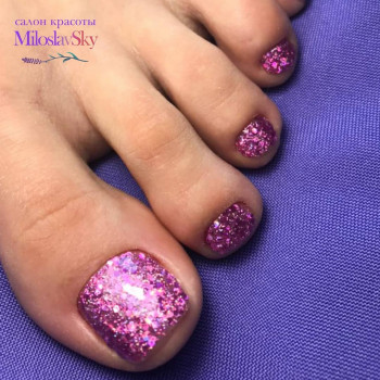 Педикюр в салоне красоты MiloslavSky на Троещине