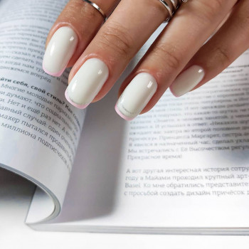 Маникюр в салоне красоты "MiloslavSky"