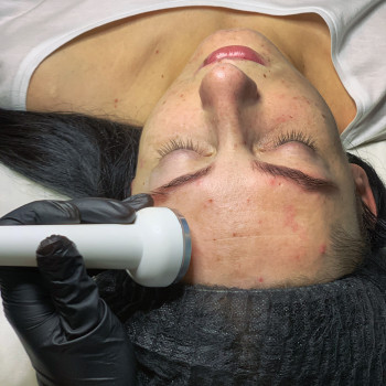 Втомилися чекати поки подіють ваші засоби по догляду?
Соноф