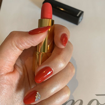 Услуги ногтевого сервиса - наращивание ногтей
                    Майстер манікюру Евгения Бориспіль