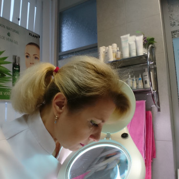 Чистка лица
                    Косметолог Елена Київ