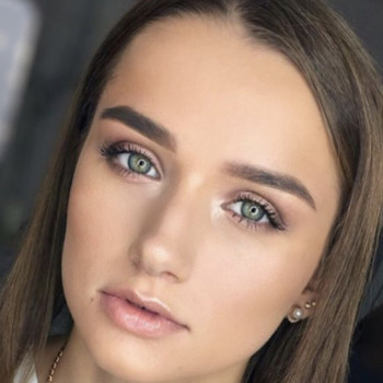 Макіяж
                    Салон красоты Beauty Bar Винница