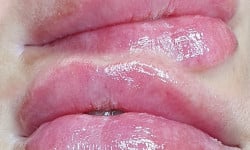 Контурная пластика губ Майстер перманентного макіяжу Алина Кирилова Кривий Ріг