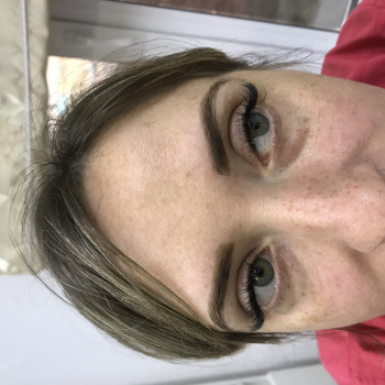 Оформление бровей
                    Лешмейкер Екатерина Харьков