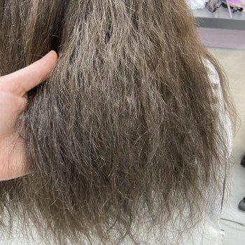 Кератиновое выпрямление волос
                    Парикмахер Виктория Бровары