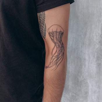 Тату для хлопців на руці медуза, фото - Тату салон Vean Tattoo&Piercing