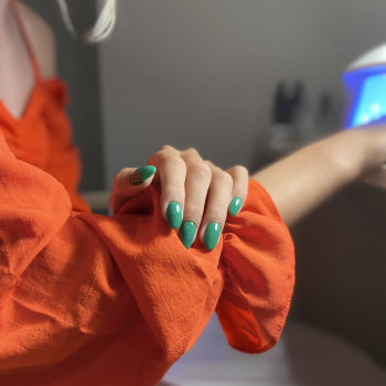 Маникюр + снятие + покрытие гель-лак Luxio. SPA уход OPI в подарок!
                    Салон красоты I am Киев