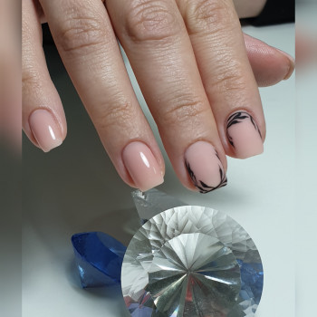 Наращивание ногтей гелем и покрытие гель-лак
                    Мастер перманентного макияжа Алёна Киев