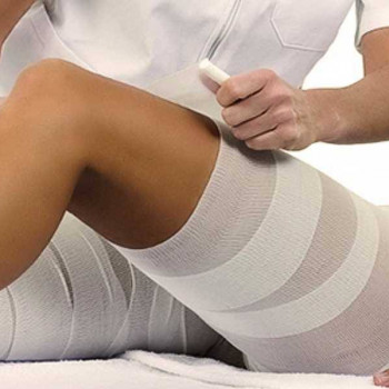 Липолитическое бандажное бинтование
                    Косметологический центр Lazer Love Харьков