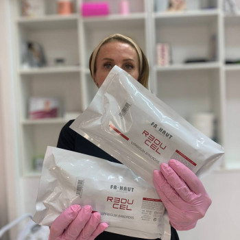 Липолитическое бандажное бинтование
                    Косметологический центр Lazer Love Харьков