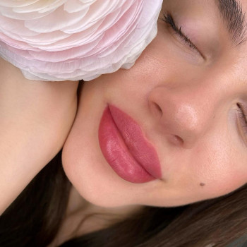 Заживший перманент губ?