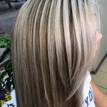 Окрашивание волос
                    Салон краси Колибри Запоріжжя