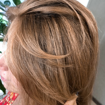 Окрашивание волос
                    Салон краси Колибри Запоріжжя