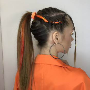 Причёска с элементами плетения
                    Перукар Римма Харків