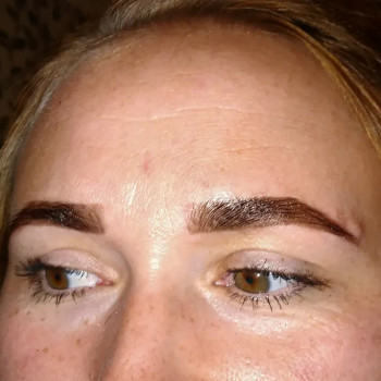 Окрашивание бровей +моделирование