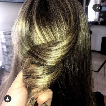 Окрашивание волос
                    Перукар Ася Одеса