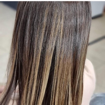 Окрашивание волос
                    Перукар Ася Одеса