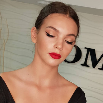 Візаж денний, вечірній, весільний
                    Візажист Тетяна Луцьк