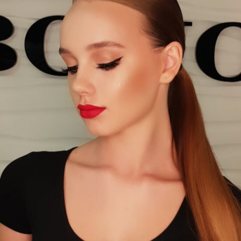 Візаж денний, вечірній, весільний
                    Візажист Тетяна Луцьк