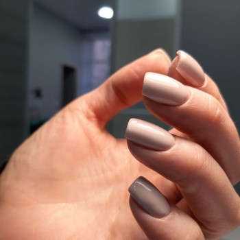 Безопасный маникюр Александрия
                    Салон красоты LASH&BEAUTY STUDIO Александрия