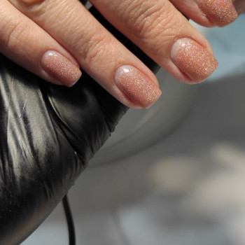 Ногтям 3 недели