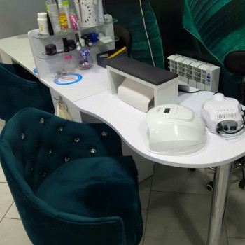 Безопасный маникюр Александрия
                    Салон красоты LASH&BEAUTY STUDIO Александрия
