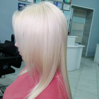 Покраска волос, окрашивание волос, мелирование, тонирование, сложное окрашивание Александрия
                    Салон красоты LASH&BEAUTY STUDIO Александрия