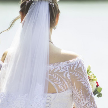 Прическа + крепление фаты