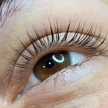 Ламинирование ресниц
                    Майстер перманентного макіяжу Людмила Одеса