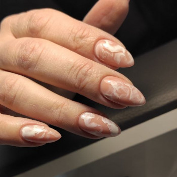 Наращивание ногтей Александрия
                    Салон красоты LASH&BEAUTY STUDIO Александрия