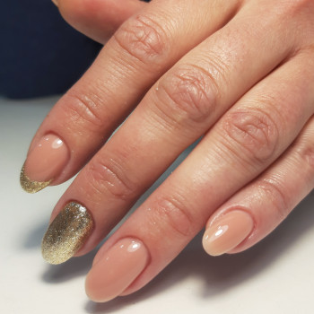 Наращивание ногтей Александрия
                    Салон красоты LASH&BEAUTY STUDIO Александрия