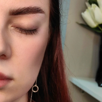 Ламинирование бровей