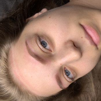 Пудрове напилення брів
                    Бровист Зоряна Тернополь