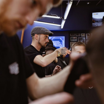 Lucky Club Barbershop, Львів Фото - 39