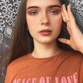 Макіяж
                    Визажист Оксана Львов