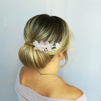 Прическа и макияж - образ в 4 руки
                    Парикмахер Татьяна Запорожье