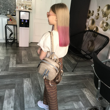 Яркое окрашивание
                    Парикмахер Светлана Харьков