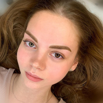 Пудровые брови
                    Майстер перманентного макіяжу Иванна Харків