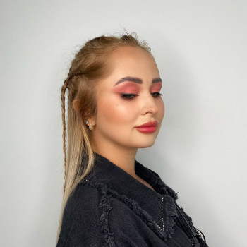 Макіяж / Макияж
                    Визажист Аня Белая Церковь