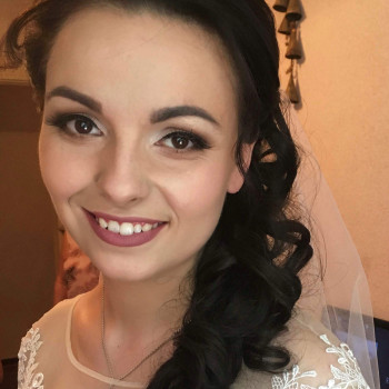 Вечірній макіяж
                    Візажист Мар'яна Яворовська Львів