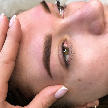 Перманентний макіяж брів, губ, очей
                    Майстер перманентного макіяжу Екатерина Чернівці