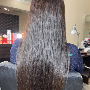 Кератиновое выпрямление волос
                    Парикмахер-универсал Ангелина Мариуполь