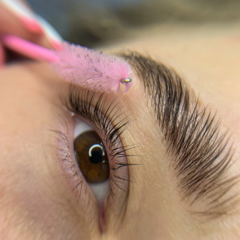 Ламинирование ресниц
                    Тритментолог Дарья Киев