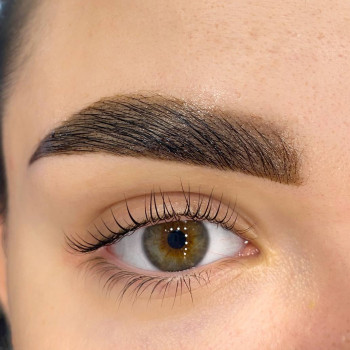 Коррекция бровей
                    Бровист Катя Харьков