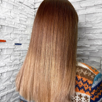Омбре карамельный цвет волос прямые волосы, фото - Салон красоты Fargo