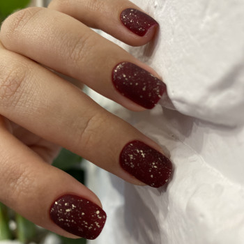 Комплекс маникюр +покрытие гель лак однотонный
                    Майстер манікюру Виктория Одеса